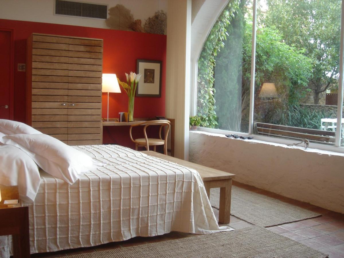 Hotel Canaleta Heras Espolla Экстерьер фото