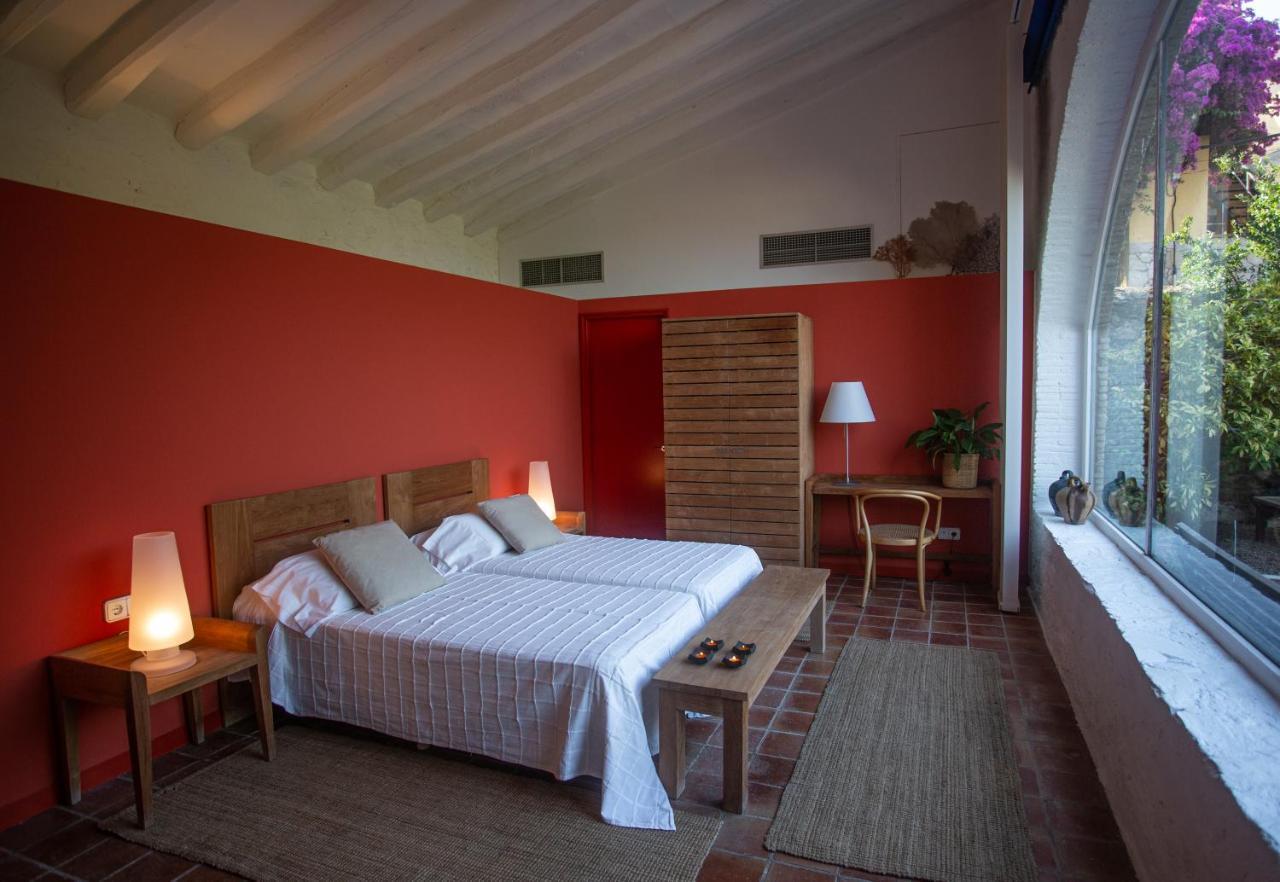 Hotel Canaleta Heras Espolla Экстерьер фото
