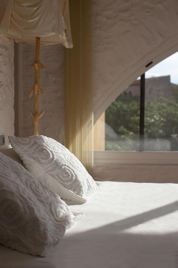 Hotel Canaleta Heras Espolla Экстерьер фото