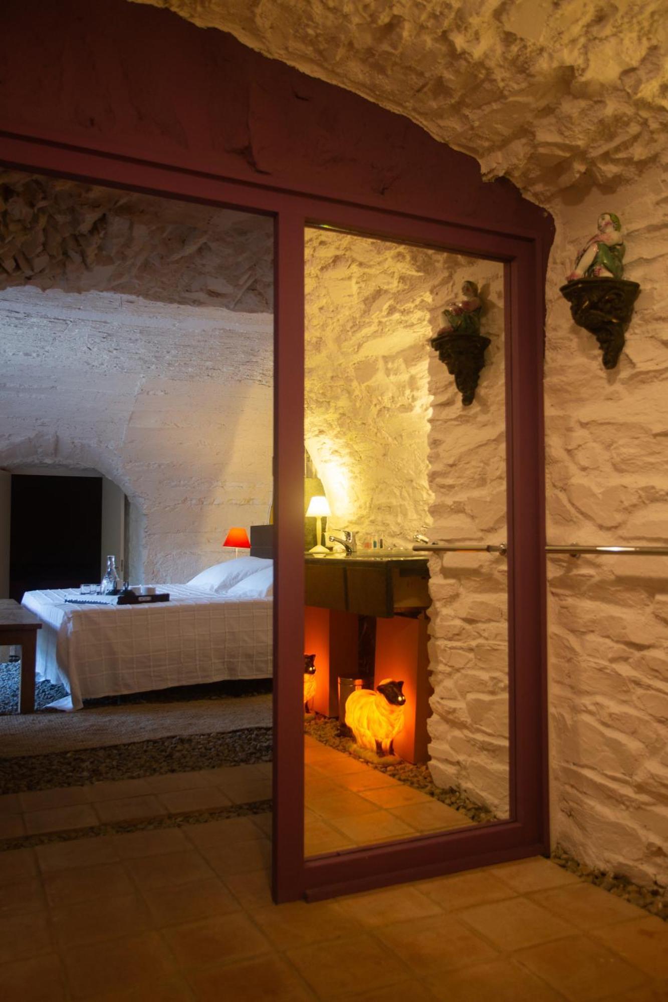 Hotel Canaleta Heras Espolla Экстерьер фото