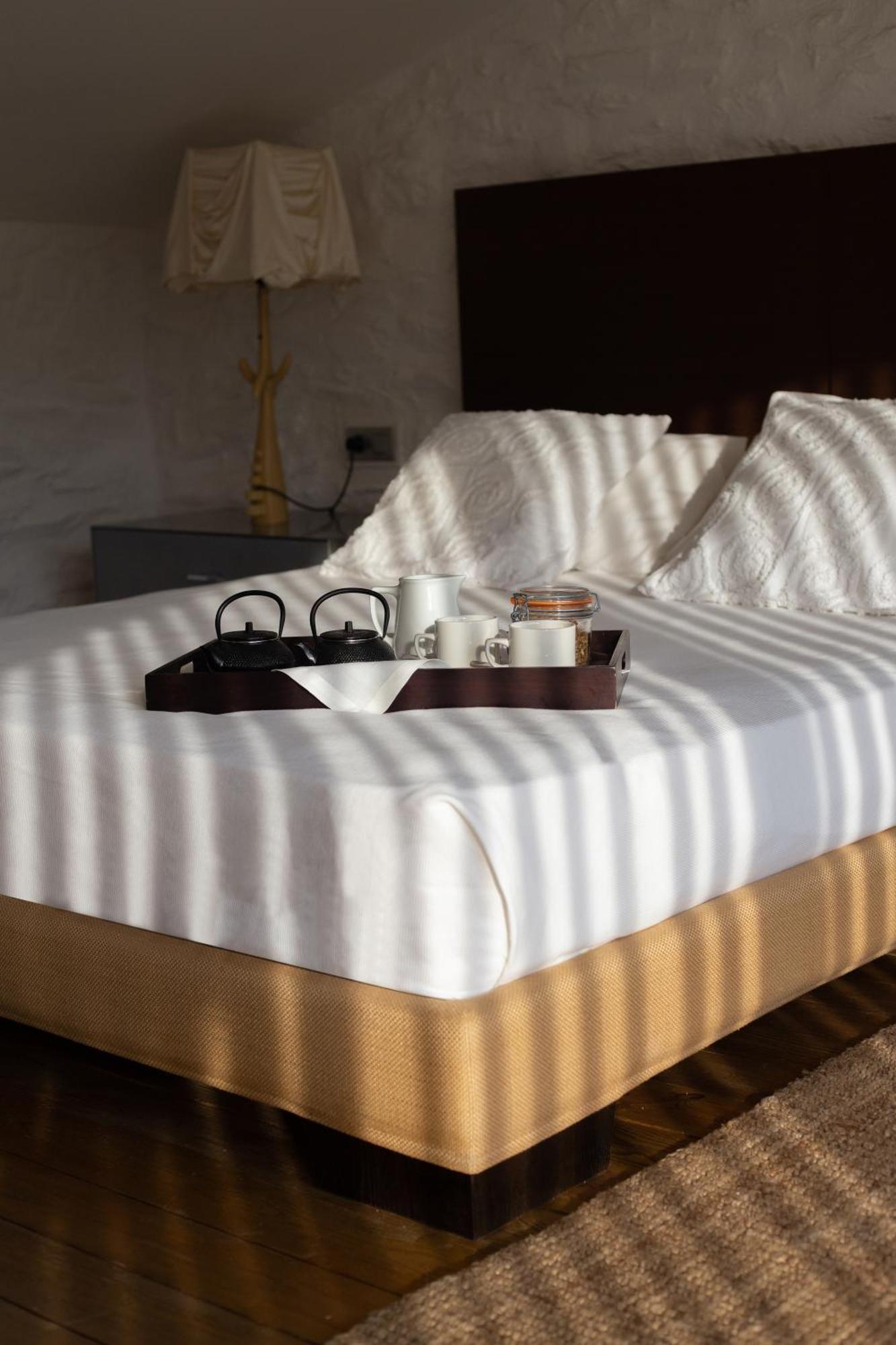 Hotel Canaleta Heras Espolla Экстерьер фото